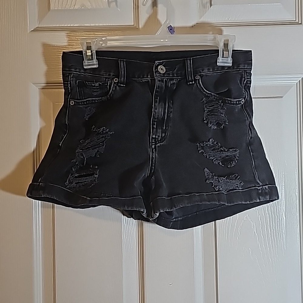American Eagle Shorts Womens 4 Black Wash Cuffed Festival Jean Denim Distressed